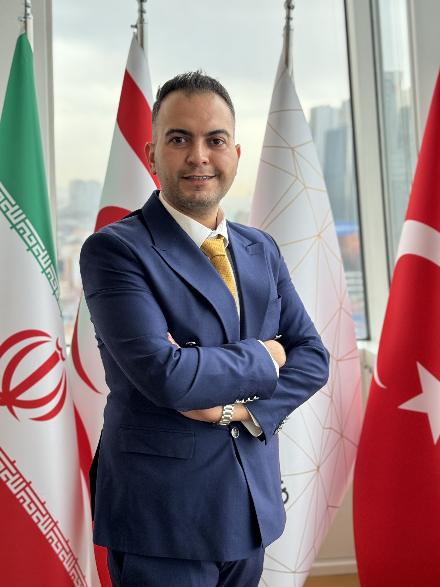 مهرداد افشار