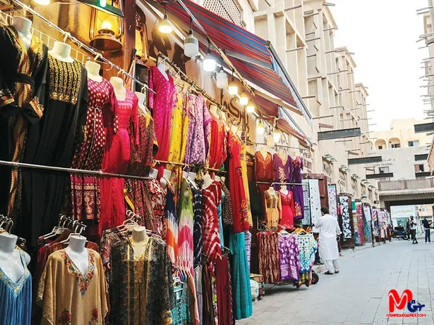 بازارها و مراکز خرید منطقه بر دبی