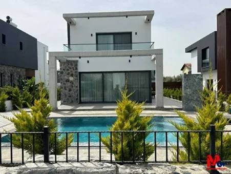 تمدید اقامت موقت و تبدیل آن به اقامت دائم